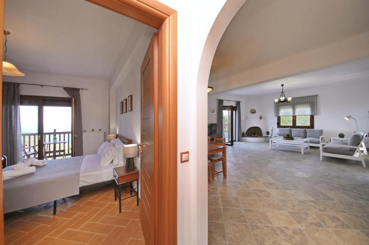 Villa Margini, Aegean Views , Pool Villa, Skopelos Exterior foto